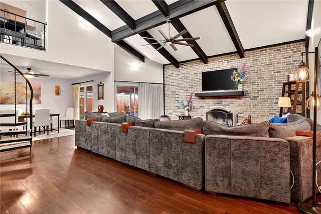 6810 Sahara Dr, Corpus Christi, TX 78412