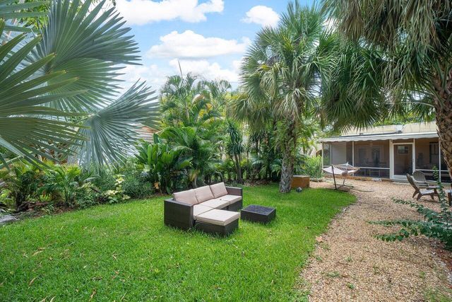 726 N Street, West Palm Beach, FL 33401