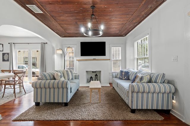726 N Street, West Palm Beach, FL 33401