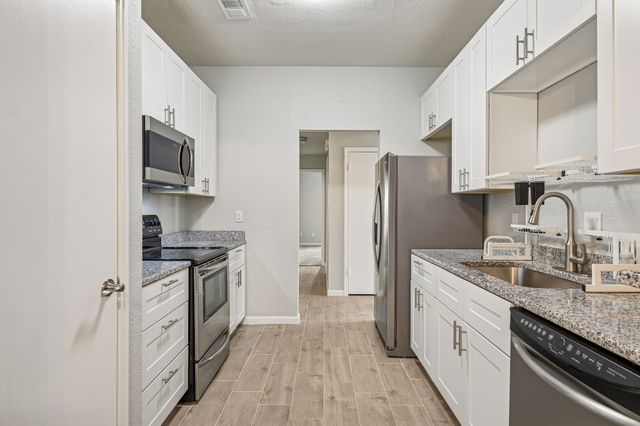 8600 Coppertowne Lane 1806, Dallas, TX 75243