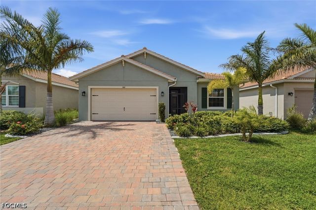 3860 Crosswater DR, North Fort Myers, FL 33917