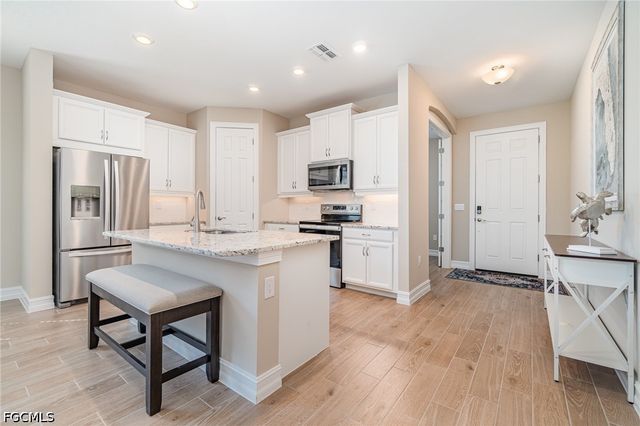 3860 Crosswater DR, North Fort Myers, FL 33917