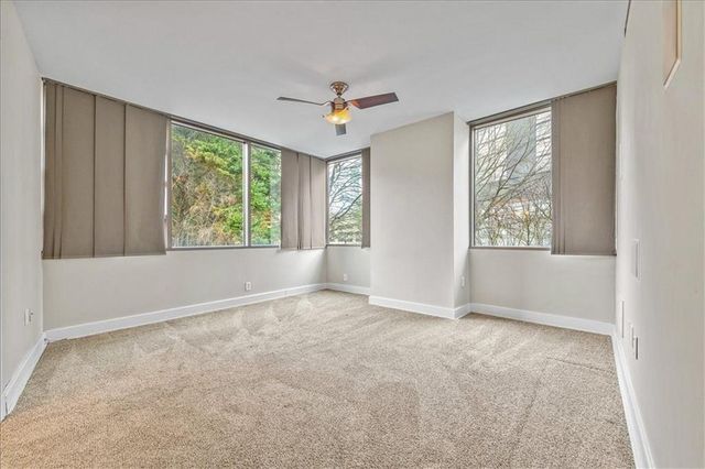 700 Park Regency Place NE 502, Atlanta, GA 30326