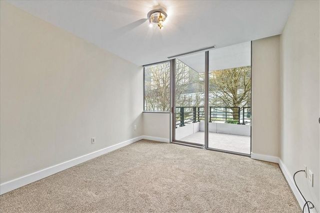 700 Park Regency Place NE 502, Atlanta, GA 30326