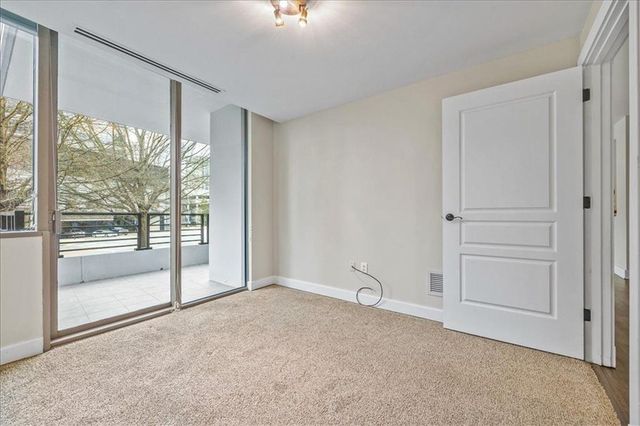 700 Park Regency Place NE 502, Atlanta, GA 30326
