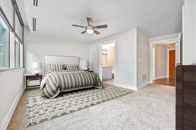 700 Park Regency Place NE 502, Atlanta, GA 30326