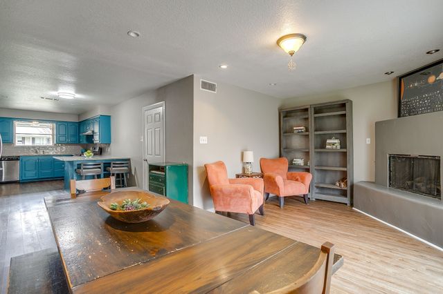 5305 Morley Avenue, Fort Worth, TX 76133