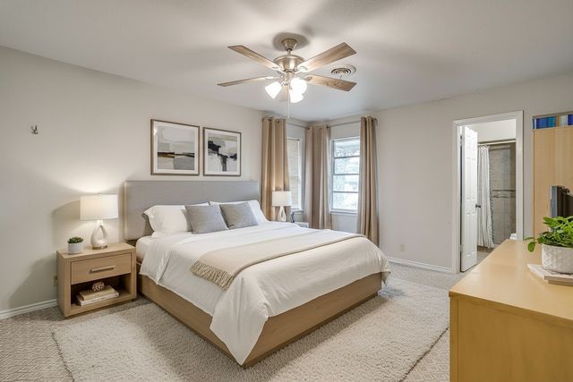 5305 Morley Avenue, Fort Worth, TX 76133