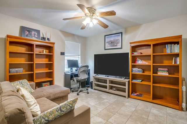 5305 Morley Avenue, Fort Worth, TX 76133