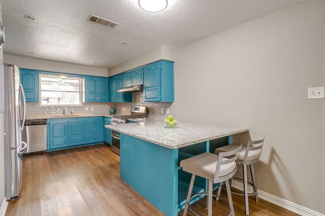 5305 Morley Avenue, Fort Worth, TX 76133