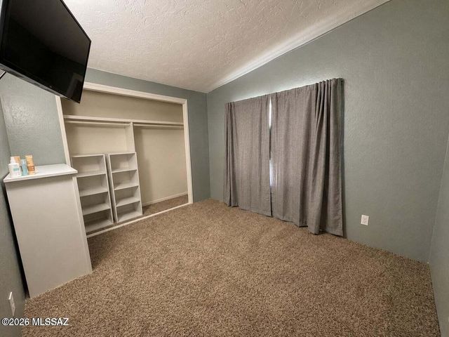15967 W El Tiro Road, Marana, AZ 85653