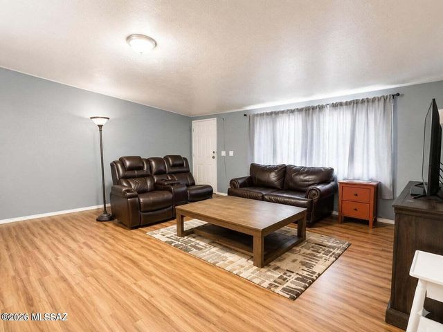 15967 W El Tiro Road, Marana, AZ 85653