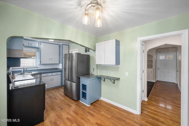 3104 Ravenwood Boulevard, Toledo, OH 43614