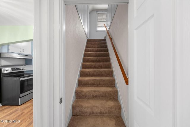 3104 Ravenwood Boulevard, Toledo, OH 43614