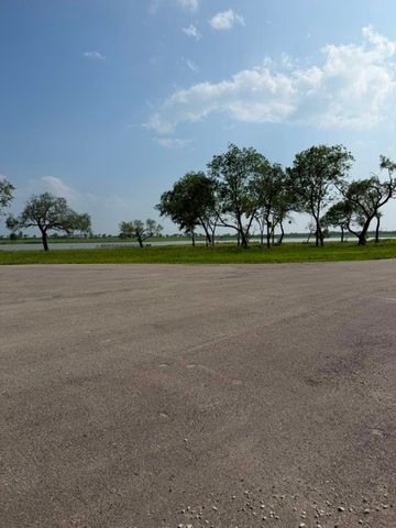 Lot 53 Water front club, Corsicana, TX 75110