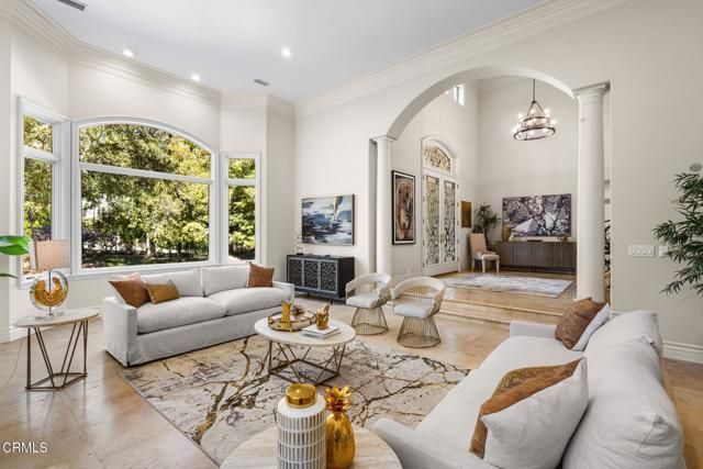 4080 Dover Road, La Canada Flintridge, CA 91011