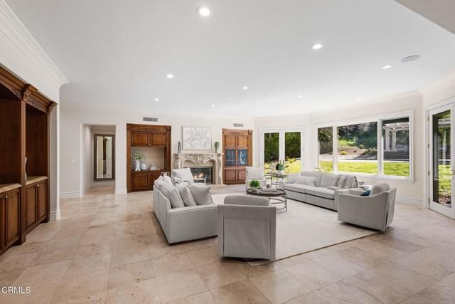 4080 Dover Road, La Canada Flintridge, CA 91011