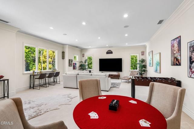 4080 Dover Road, La Canada Flintridge, CA 91011