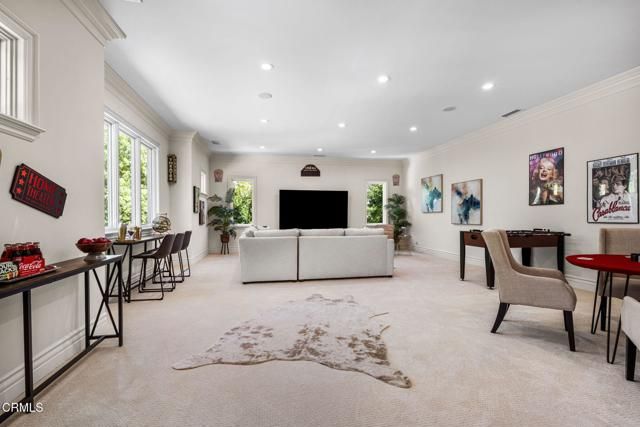 4080 Dover Road, La Canada Flintridge, CA 91011