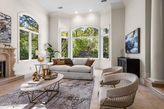 4080 Dover Road, La Canada Flintridge, CA 91011