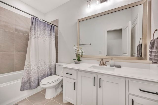 16928 Mirador Way, Justin, TX 76247