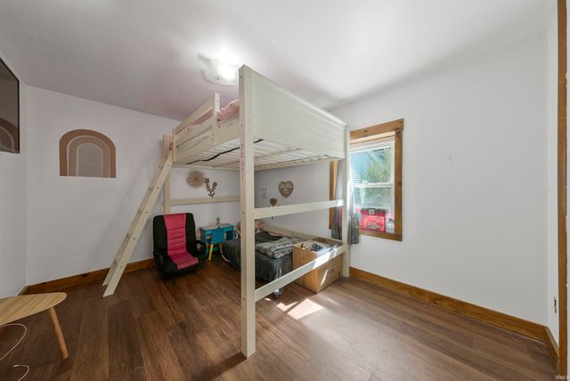 1005 E Ohio Street, Princeton, IN 47670