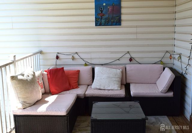 168 Vasser Drive, Piscataway, NJ 08854