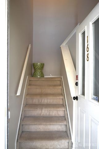 168 Vasser Drive, Piscataway, NJ 08854