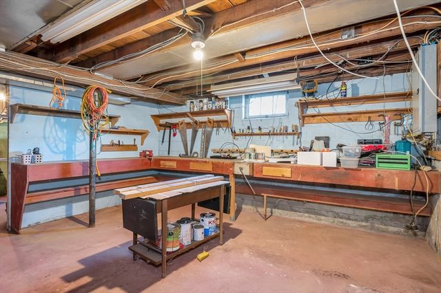 41 Alma Street, Lowell, MA 01854