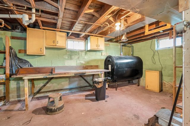 41 Alma Street, Lowell, MA 01854