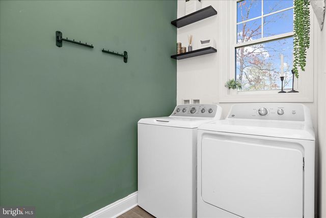 122 N LAKE DR, Stevensville, MD 21666