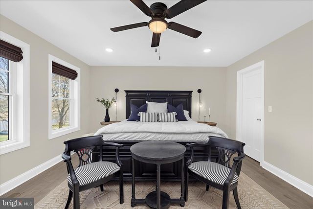 122 N LAKE DR, Stevensville, MD 21666