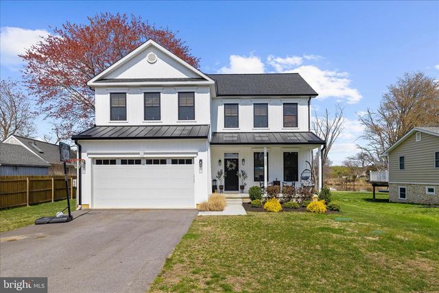 122 N LAKE DR, Stevensville, MD 21666