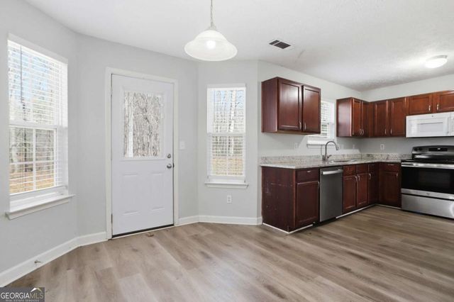 136 Ducati Drive, Mcdonough, GA 30252