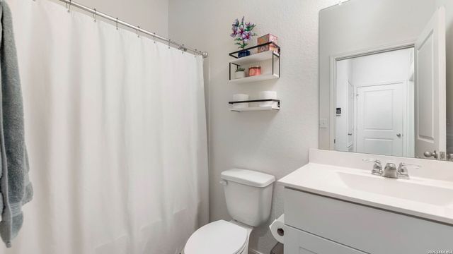 12515 Antilia, San Antonio, TX 78245