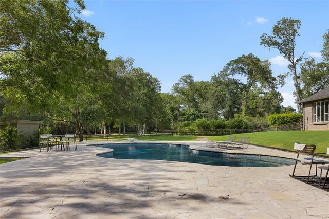 7521 Schoenau Road, Brenham, TX 77833