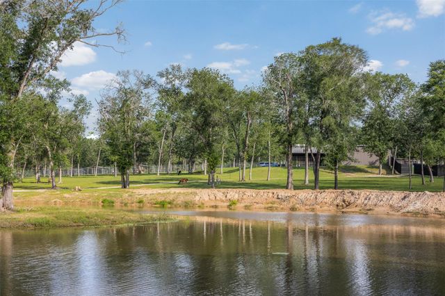 7521 Schoenau Road, Brenham, TX 77833