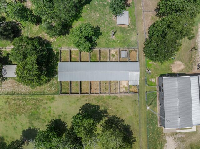7521 Schoenau Road, Brenham, TX 77833