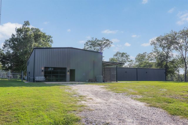 7521 Schoenau Road, Brenham, TX 77833