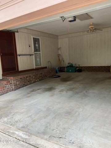 4500 Saint Andrews Drive N, Wilson, NC 27896