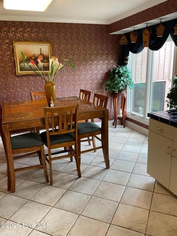 4500 Saint Andrews Drive N, Wilson, NC 27896
