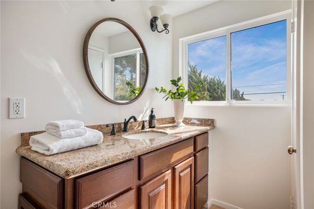 7836 W 81st, Playa Del Rey, CA 90293