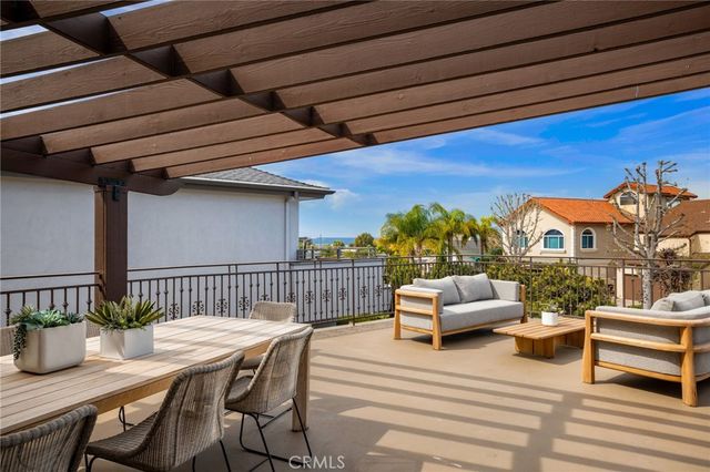 7836 W 81st, Playa Del Rey, CA 90293