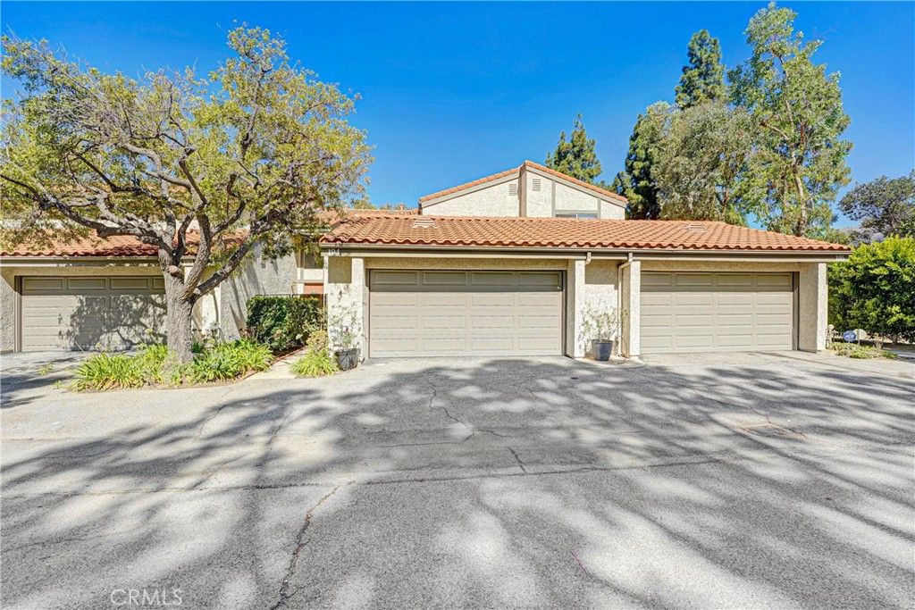 11621 Tampa Avenue 194, Porter Ranch, CA 91326 — photo 2