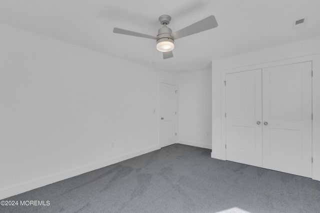 37 Pennsylvania Avenue, Waretown, NJ 08758