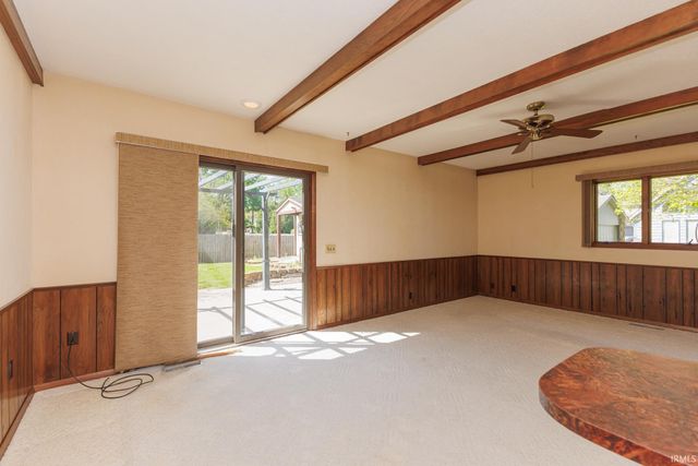 3909 W Thornburg Drive, Muncie, IN 47304