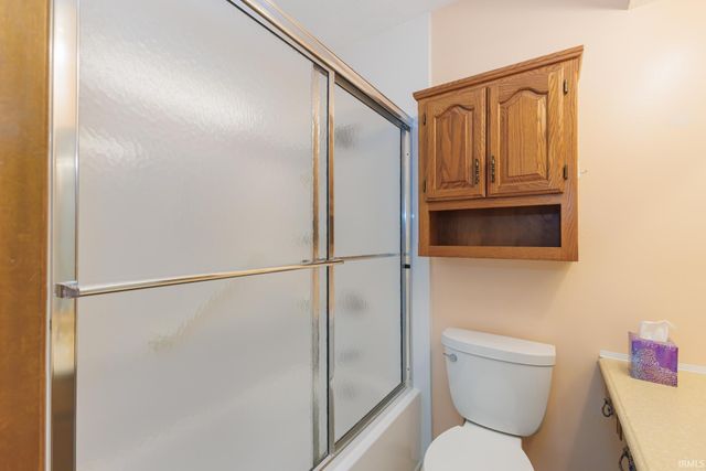 3909 W Thornburg Drive, Muncie, IN 47304