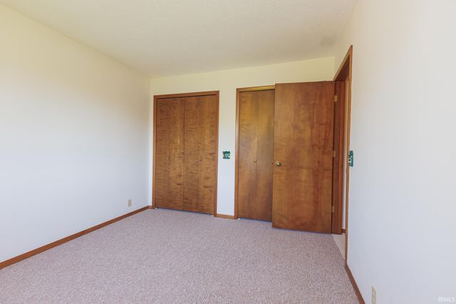 3909 W Thornburg Drive, Muncie, IN 47304