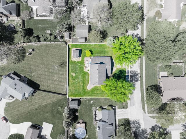 3909 W Thornburg Drive, Muncie, IN 47304