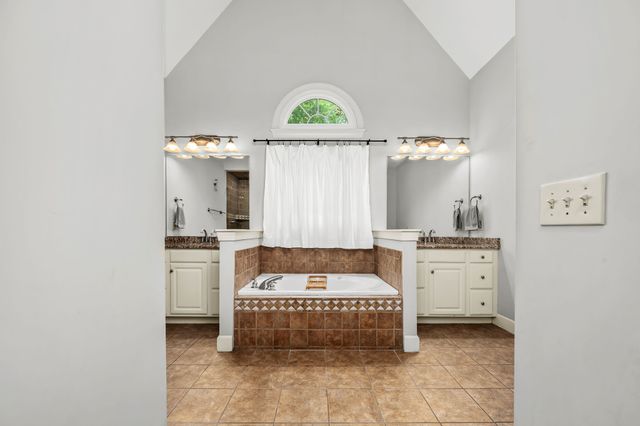 3418 Lawncrest Cv, Murfreesboro, TN 37129